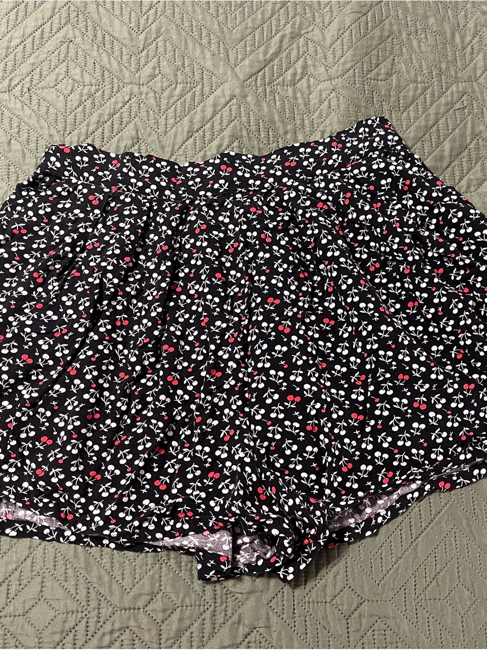 Aeropostale Cloth Cherry Printed Shorts